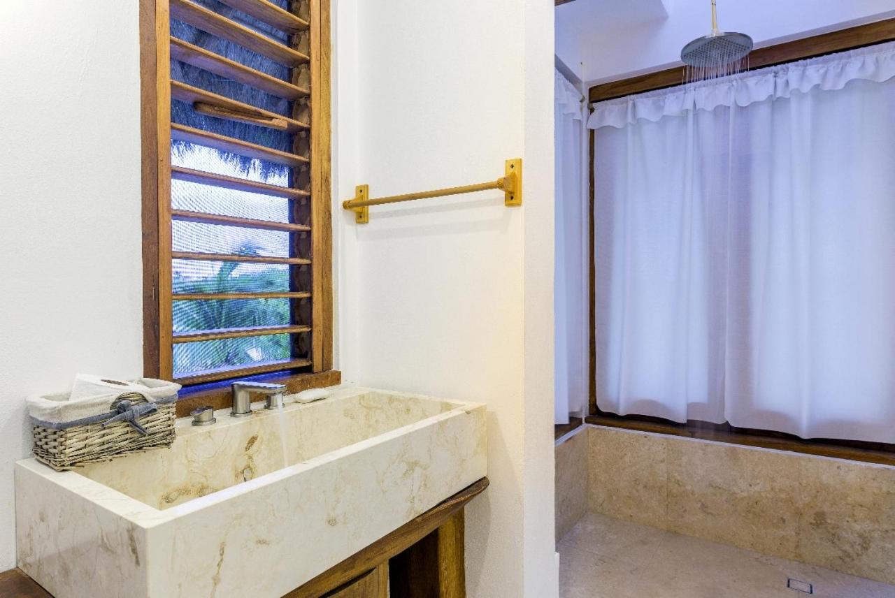 Dk Luxury Ocean Front Villa - Adults Only جزيرة هول بوكس المظهر الخارجي الصورة