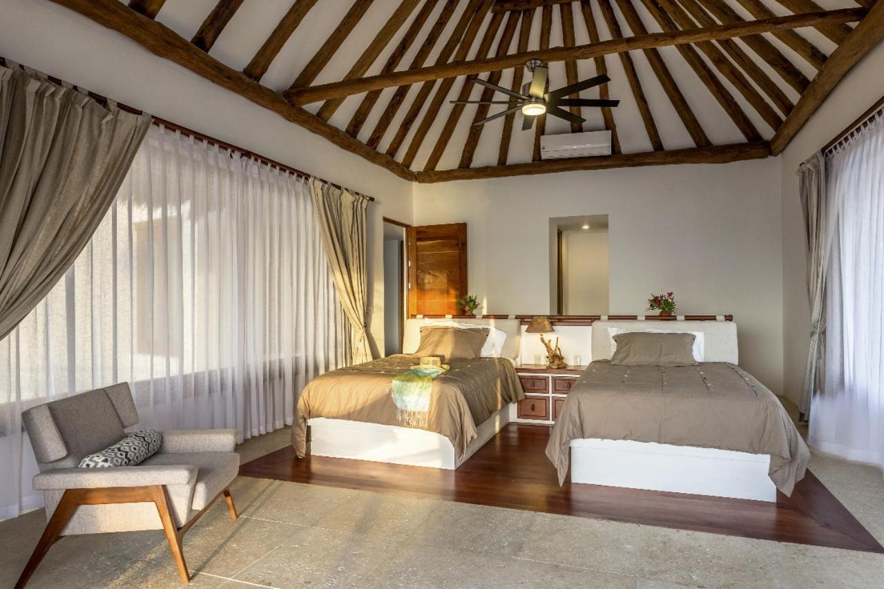 Dk Luxury Ocean Front Villa - Adults Only جزيرة هول بوكس المظهر الخارجي الصورة